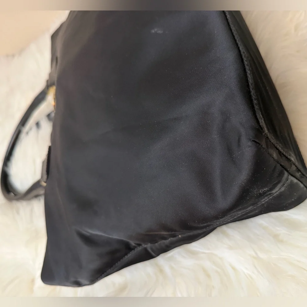 Black Medium Tory Burch Bag